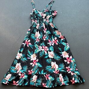 💜5 for $25 Tropical Floral Black Dress
